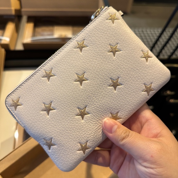 NWT! Coach CX174 Boxed Corner Zip Wristlet Gift Set With Star Print And Charms - Picture 6 of 9